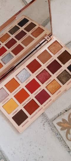 Eyeshadow Palette by Makeup Revolution