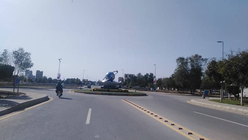 5 Marla Commercial Plot For Sale in Bahria Orchard -Block L Phase 2 Bahria Orchard Raiwind Road Lahore 2