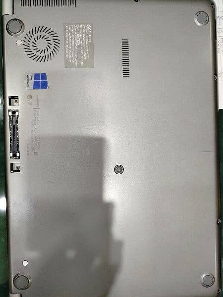 Toshiba Tecra Z40B, Core I5 5th Generation 1