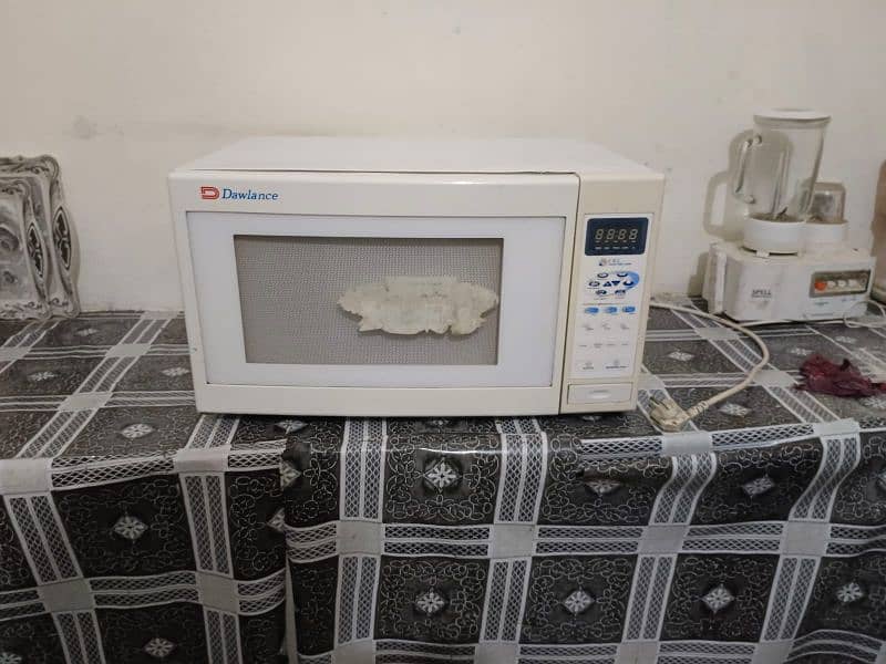 Dawlance microwave oven 62 liter 3