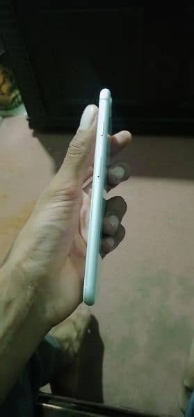 iPhone 8 plus All OK h butt bettery change h finger print ok h 5