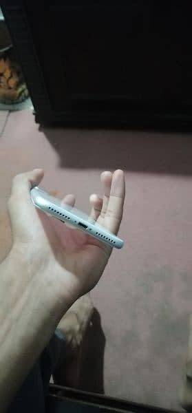 iPhone 8 plus All OK h butt bettery change h finger print ok h 6