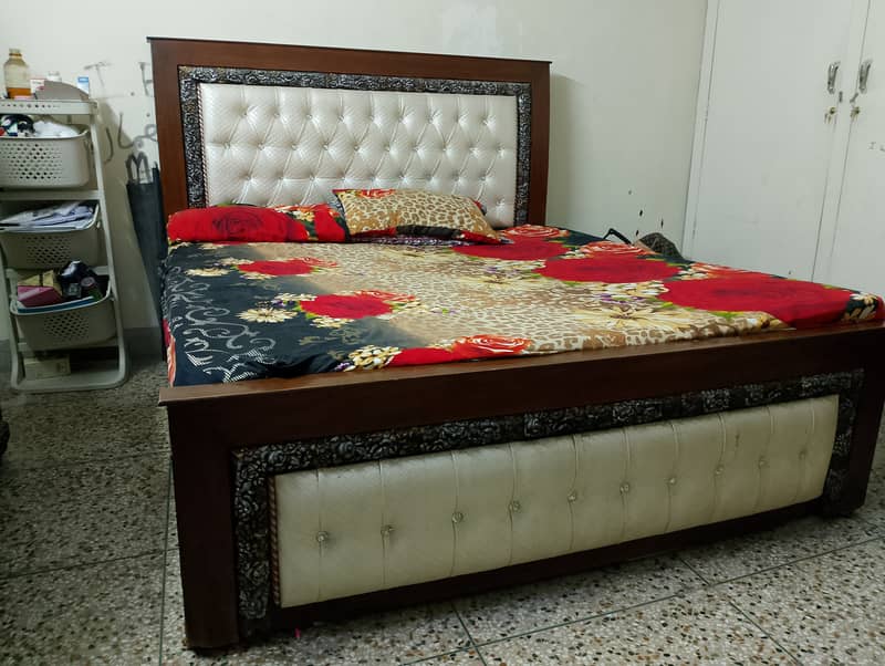 5 Seater Huge Sofa & Bed Set 4