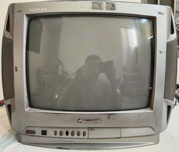 Panasonic Sophia Colour TV 0