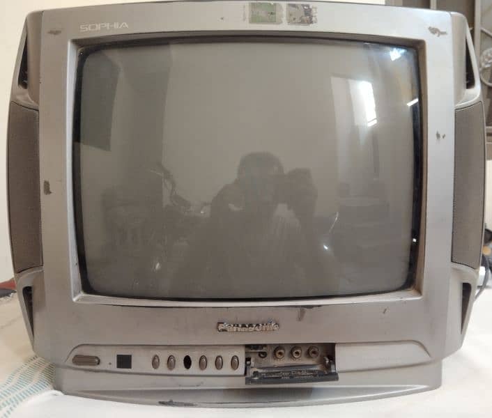 Panasonic Sophia Colour TV 1