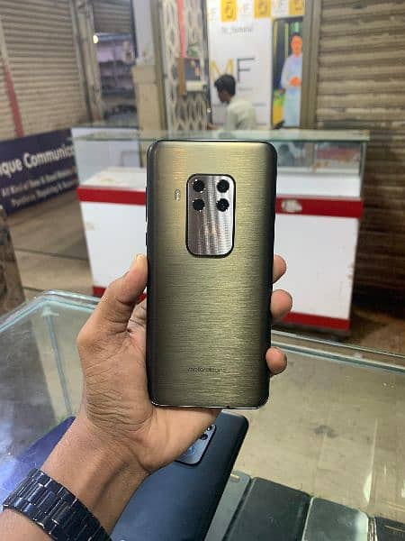 Motorola one zoom (4+128) dual sim pta approved/ New stocks available 2