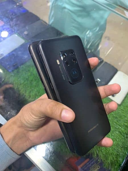 Motorola one zoom (4+128) dual sim pta approved/ New stocks available 8