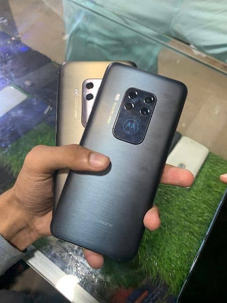 Motorola one zoom (4+128) dual sim pta approved/ New stocks available 12