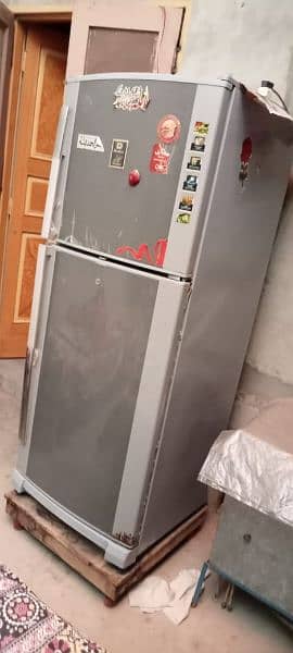 Dawlance Fridge for sale condition 10/9 4