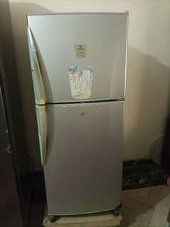 Dawlance Refrigerator 0