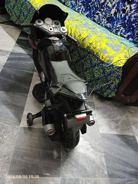 Kids' Heavy Bike for urgent sale 3