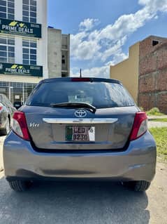 Toyota Vitz 2013