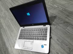 HP G820 Laptop