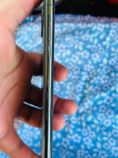 i Phone 11 pro mex with Only Box Non pta Factory Unlock 256 gb