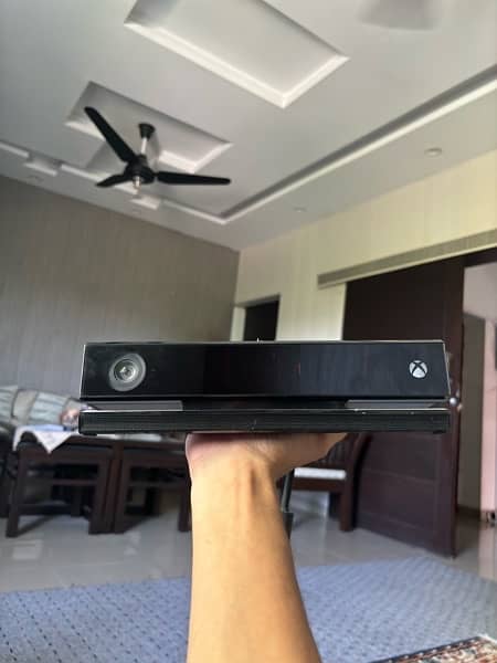 xbox one kinect almost new 1