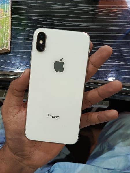 i phone x  64gb 1