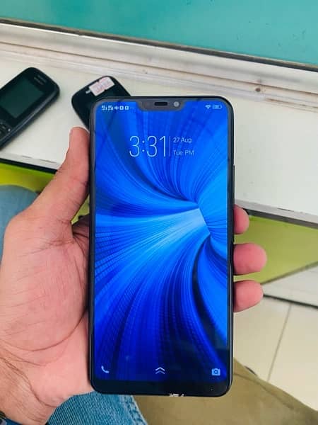 vivo Y81S 3