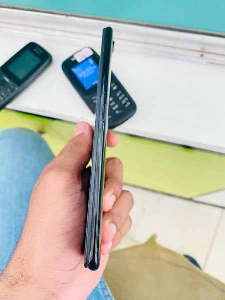 vivo Y81S 5