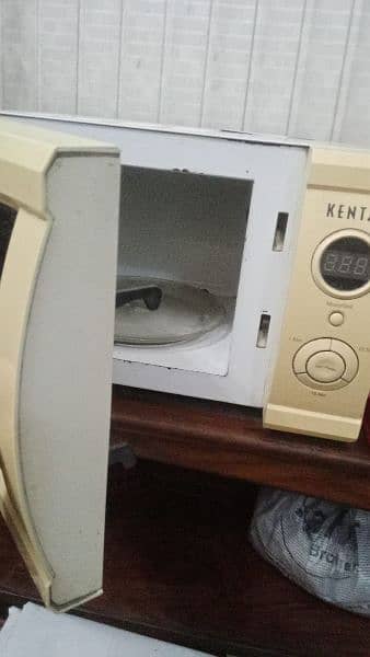 microwave oven 2