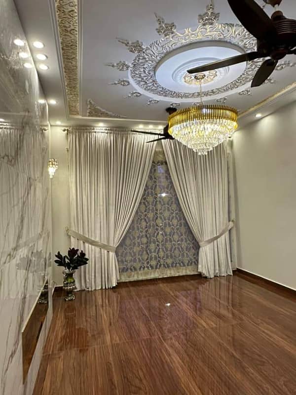 10 Marla Brand New Luxury Lower Portion Is Available For Rent In Awais Qarni Block Bahria Town Lahore 6