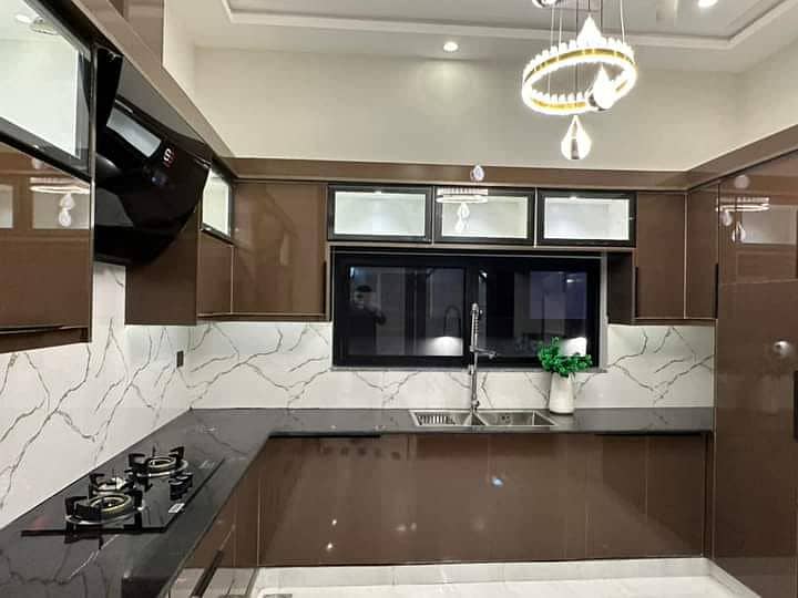 10 Marla Brand New Luxury Lower Portion Is Available For Rent In Awais Qarni Block Bahria Town Lahore 7