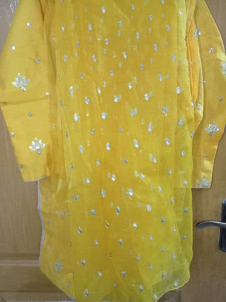 MAYON YELLOW DRESS 5