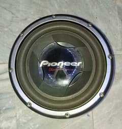 Pioneer subwoofer 12 inch  Model number Ts -w308D4  1400 watt Max  40 0