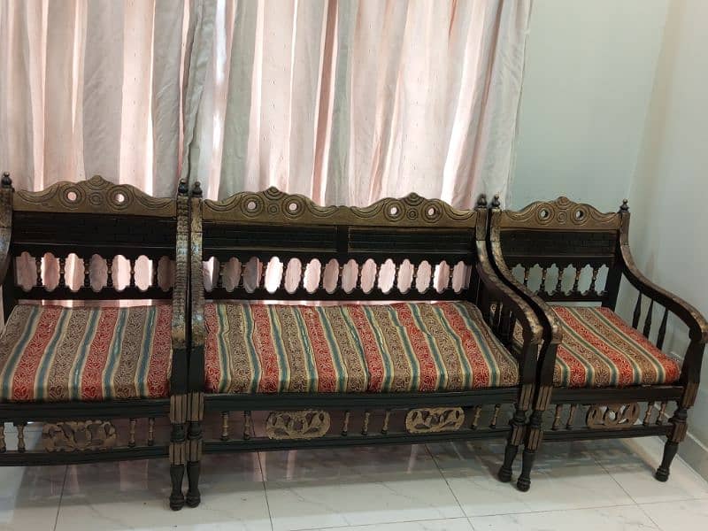 sofa / sofa set / 4 seater sofa / sofa and table for sale 2