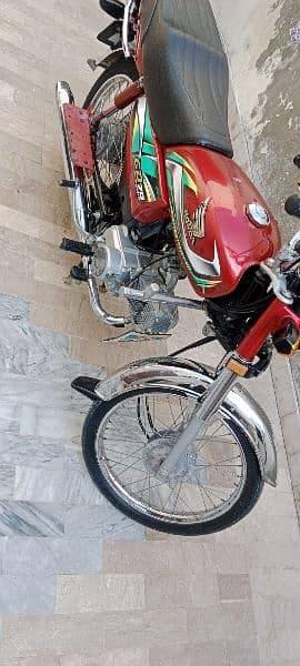 Honda C. D 70 2022 Modal Lush condition 3