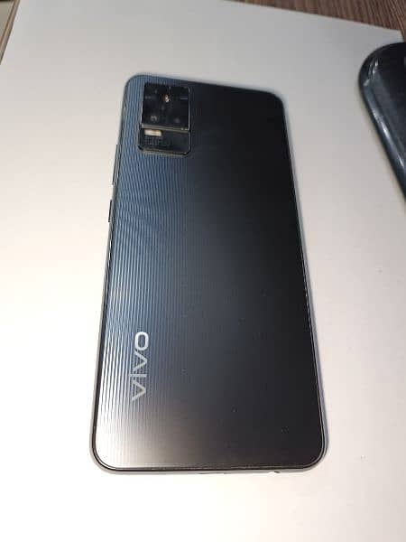 Vivo V21e 1