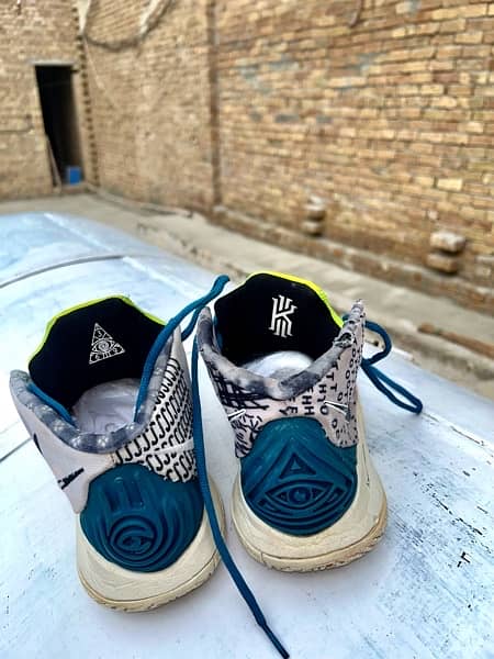 original Nike shoes limited illuminati addition shoes for sale. 7