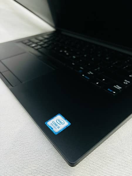 Dell latitude 7490 i5 8th generation 3