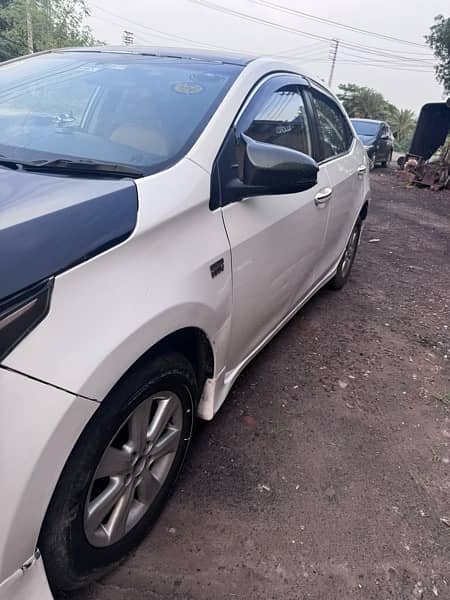 Toyota Altis Grande 2015 7