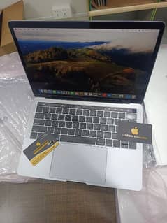 MACBOOK PRO 2018 CTO MODLE 13 INCH TOUCHBAR I5 Q-C 16GB RAM 512GB SSD