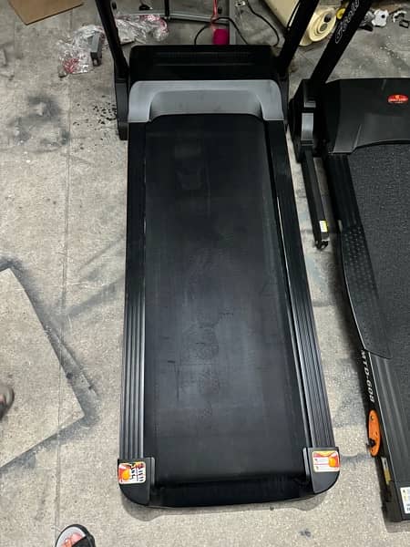 Running Treadmils Cycles Ellipticals Electric Machines 12