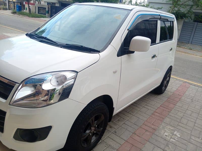 Suzuki Wagon R 2023 1