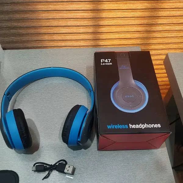 NEW BUT USED HEADPHONE FOR SALE P47 4