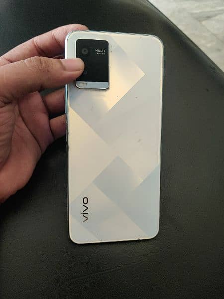 vivo 21 mobile phone sale best Condition 4+64 6