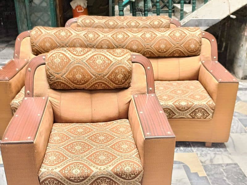 fast sell krna ha  sofa set 0