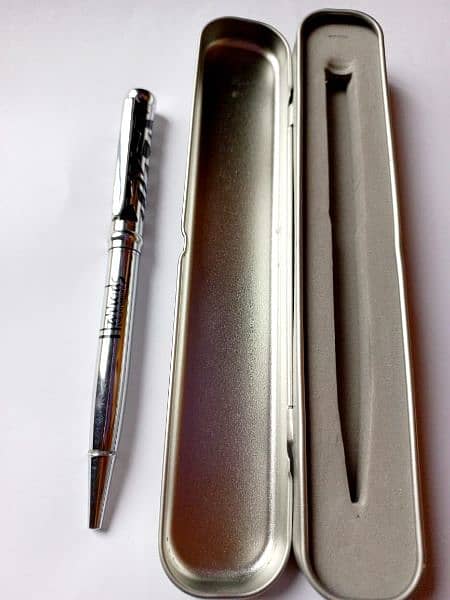 HARROD'S OF LONDON BEAUTIFUL PEN - GIFT FOR LIFE! 3