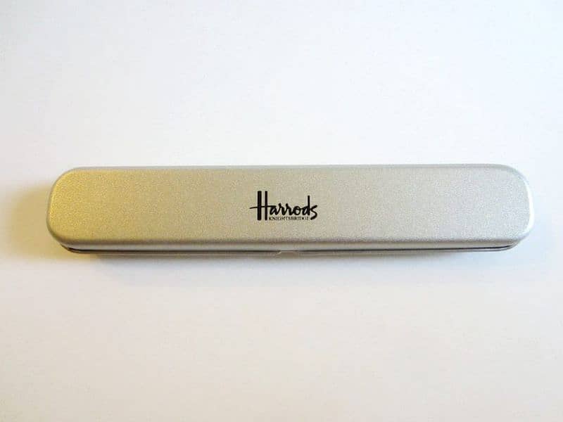 HARROD'S OF LONDON BEAUTIFUL PEN - GIFT FOR LIFE! 7