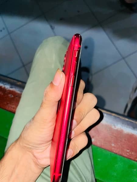 Iphone 11 Jv New condition 1