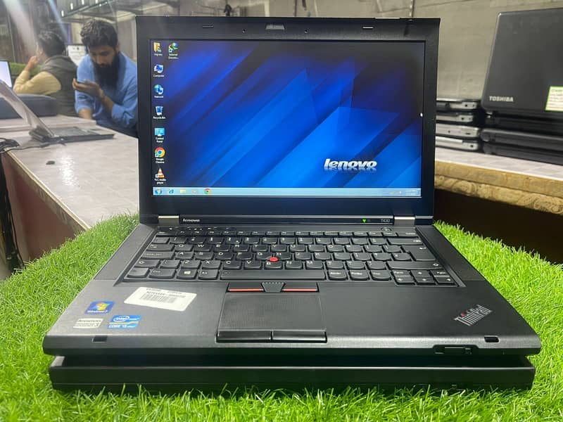 Lenovo Thinkpad T430  (0322-8832611) 1