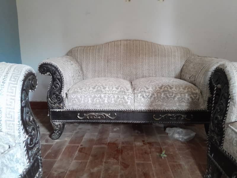 Sofa set Sofe 7 seater sofy set used in good condition 6