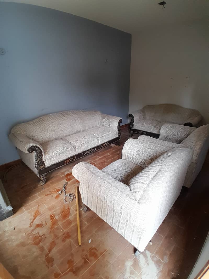 Sofa set Sofe 7 seater sofy set used in good condition 9