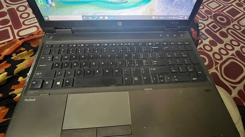 HP ProBook 6570b with good condition 1