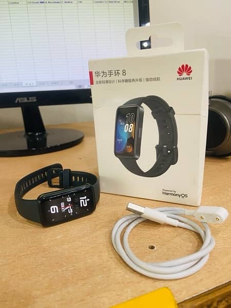 Huawei Band 8 10/10 condition 0