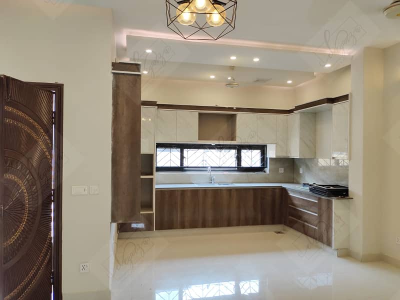 5 Marla Brand New House For Rent In Bahria Town Lahore. 18