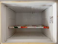 Dawlance medium size fridge