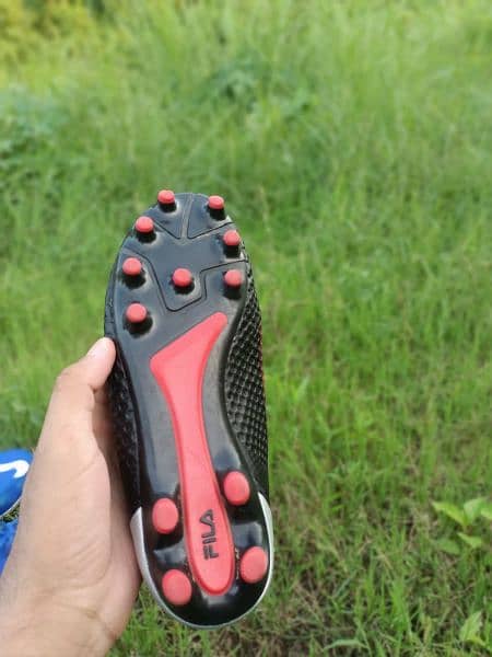 Football boots with studs 5